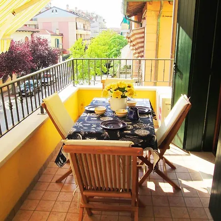 Casa Sonneninsel דירה *